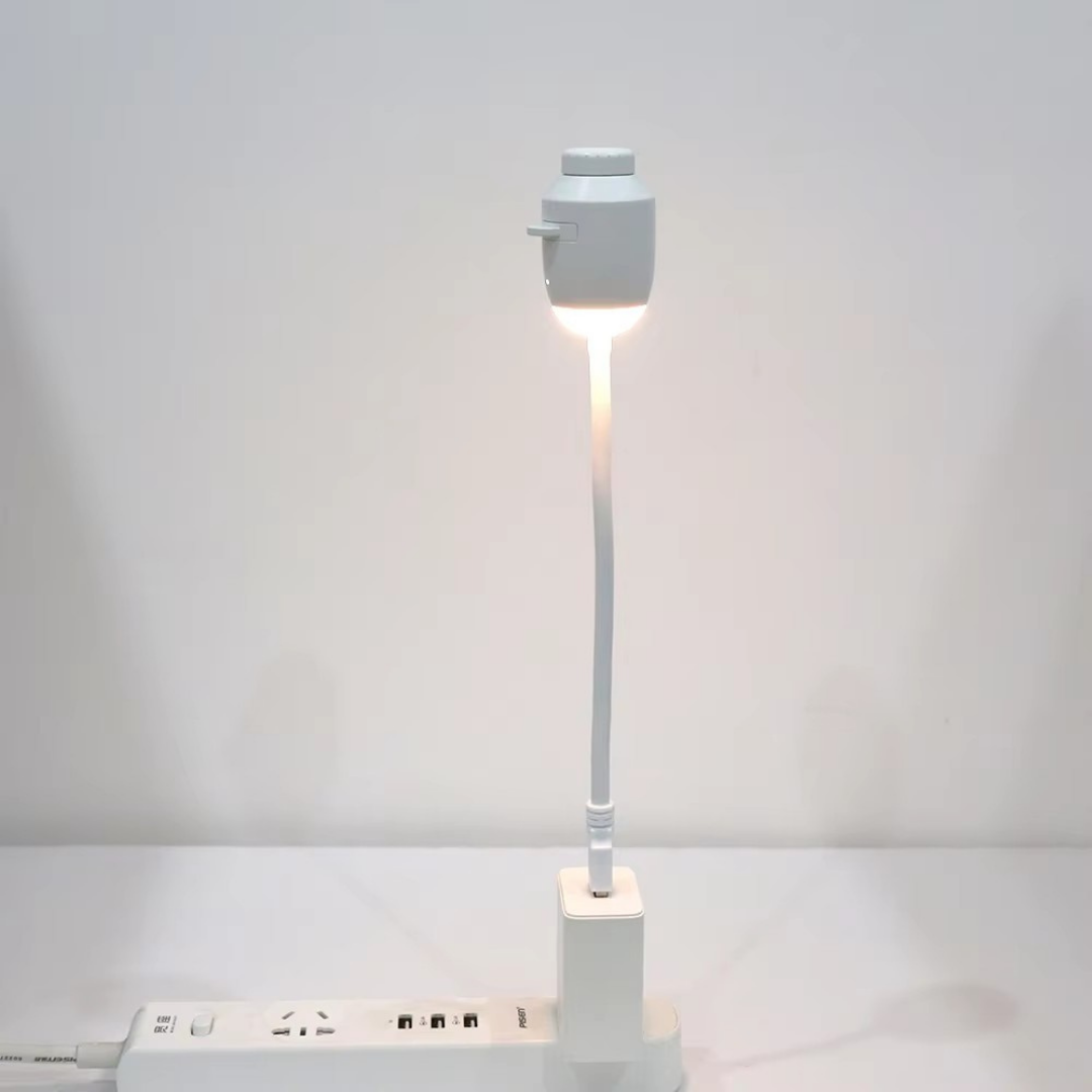 USB Galaksi Projektör 2’si 1 Arada – LED Gece Lambası – 360° Ayarlanabilir 3 Değiştirilebilir Filmli LED Projektör
